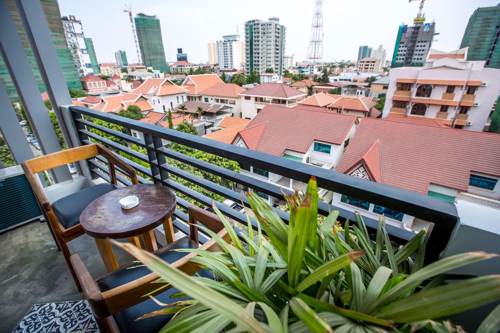 Le Cocon Boutique Hotel Phnom Penh Exterior photo