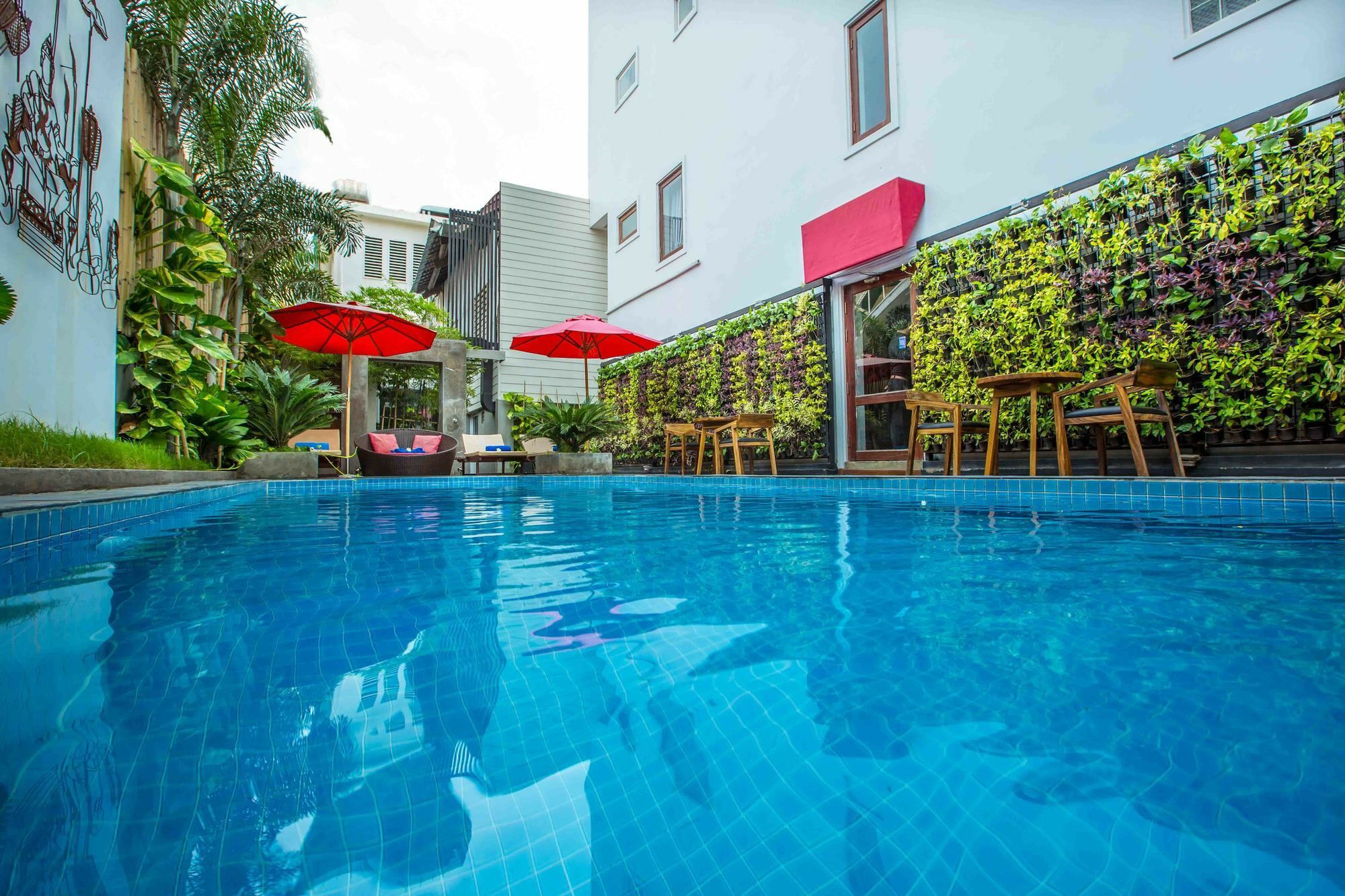 Le Cocon Boutique Hotel Phnom Penh Exterior photo